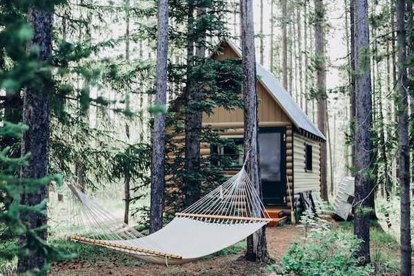 Quels sont les avantages du camping pour les vacances ?