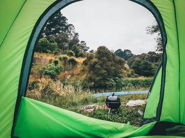 Quels sont les accessoires indispensables pour un road trip réussi ?