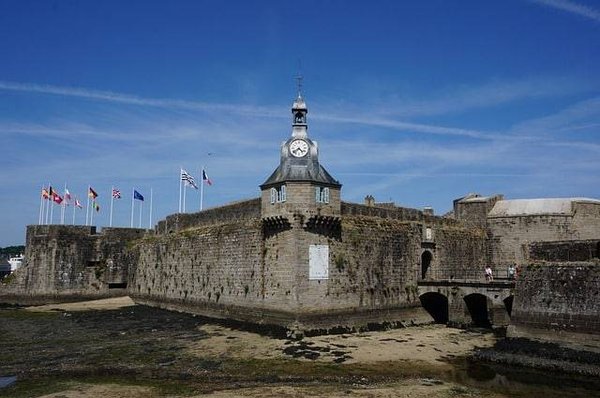 Votre Guide Ultime pour un Séjour Idyllique : Camping et Plage à Concarneau